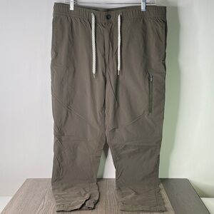 Vuori Men's XL / 30” Inseam Olive Drawstring Joggers - 1377